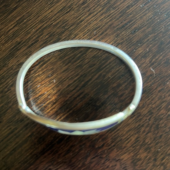 Mexican Alpaca Hinge Bracelet (small wrist) - Picture 2 of 7